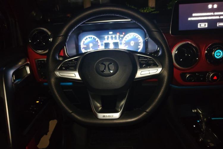 Used BAIC Off-Road BJ40 2018 PLUS 2.3T Automatic Four-Wheel Drive Flagship Version China V Emission Standard Steering Wheel