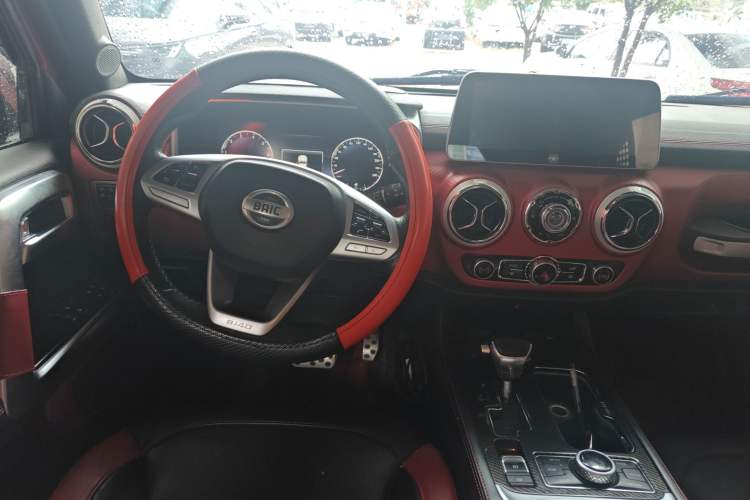 Used BAIC Off-Road BJ40 2018 PLUS 2.3T Automatic Four-Wheel Drive Flagship Version China V Emission Standard Steering Wheel