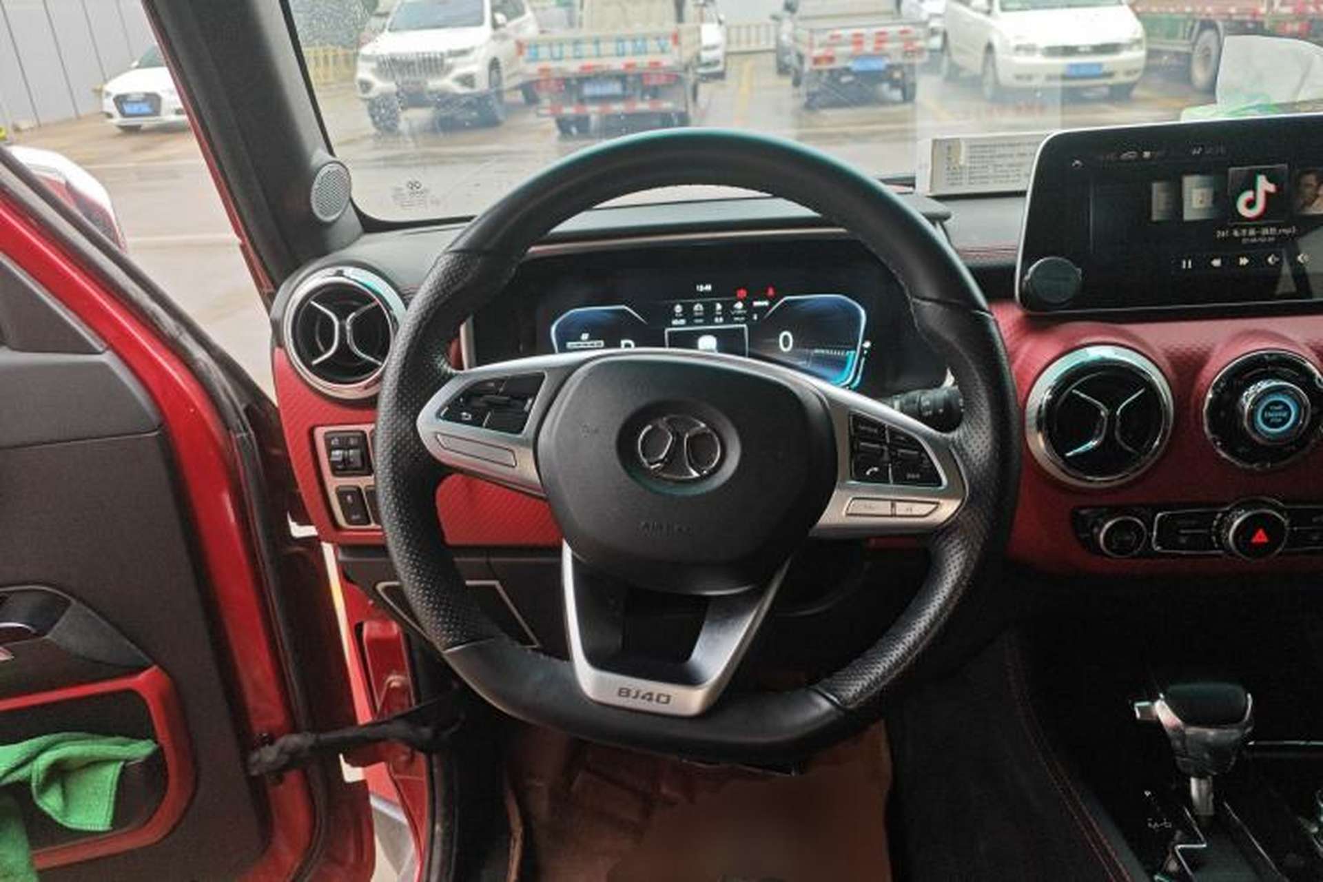 Used BAIC Off-Road BJ40 2018 PLUS 2.3T Automatic Four-Wheel Drive Premium Edition China V Steering Wheel