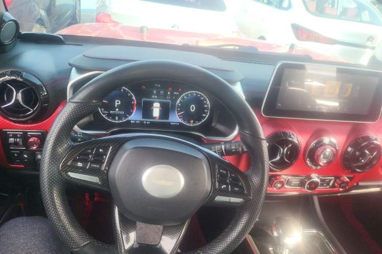 Used BAIC Off-Road BJ40 2018 2.3T Automatic Four-Wheel Drive Ring of the Tower Champion Edition China V Emission Standard Steering Wheel
