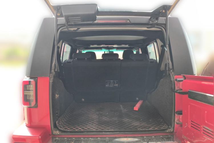 Used BAIC Off-Road BJ40 2018 PLUS 2.0D Manual Four-Wheel Drive Prestige Model China V Emission Standard Trunk