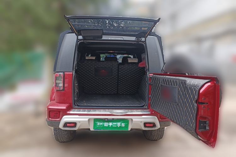Used BAIC Off-Road BJ40 2018 PLUS 2.0T Manual Four-Wheel Drive Prestige Edition China V Trunk