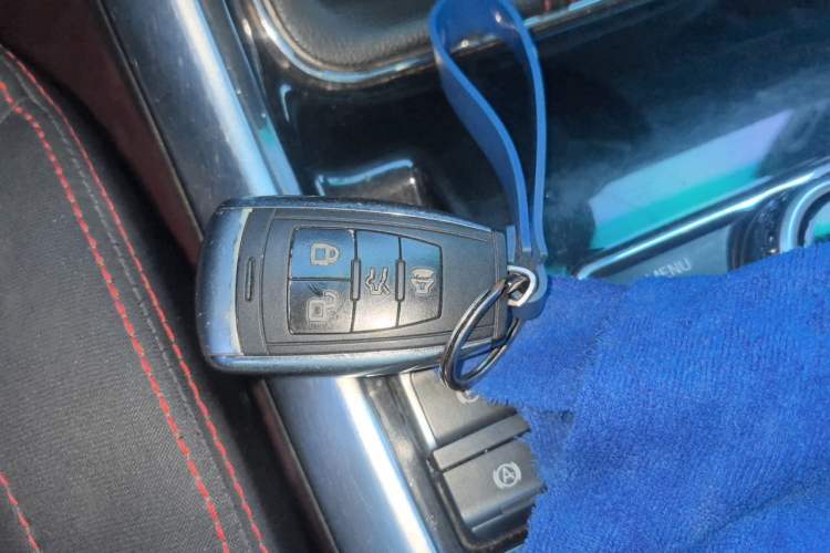 Used BAIC Off-Road BJ40 2018 PLUS 2.0D Manual Four-Wheel Drive Prestige Model China V Emission Standard Vehicle Key