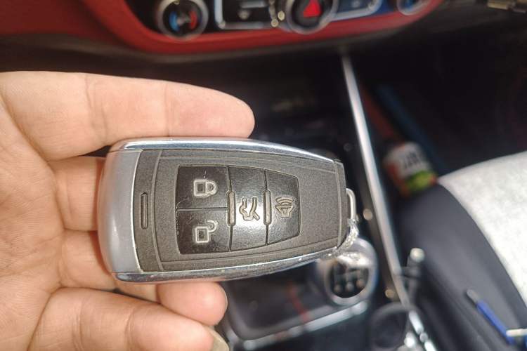 Used BAIC Off-Road BJ40 2018 PLUS 2.0T Manual Four-Wheel Drive Prestige Edition China V Vehicle Key