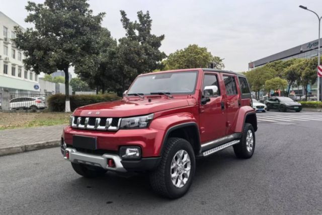 Used BAIC Off-Road BJ40 2018 PLUS 2.0T Manual Four-Wheel Drive Prestige Edition China V