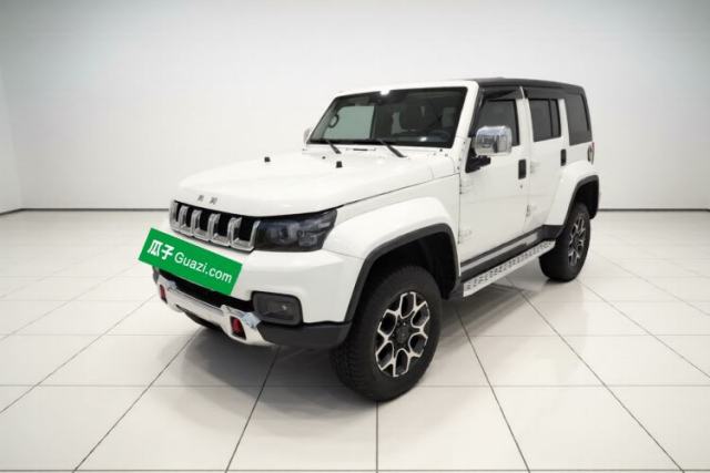 Ojetý BAIC Off-Road BJ40 2018 PLUS 2.3T Automatic Four-Wheel Drive Flagship Version China V Emission Standard