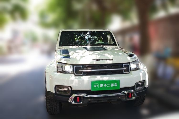Used BAIC Off-Road BJ40 2018 PLUS 2.3T Automatic Four-Wheel Drive Flagship Version China V Emission Standard Front