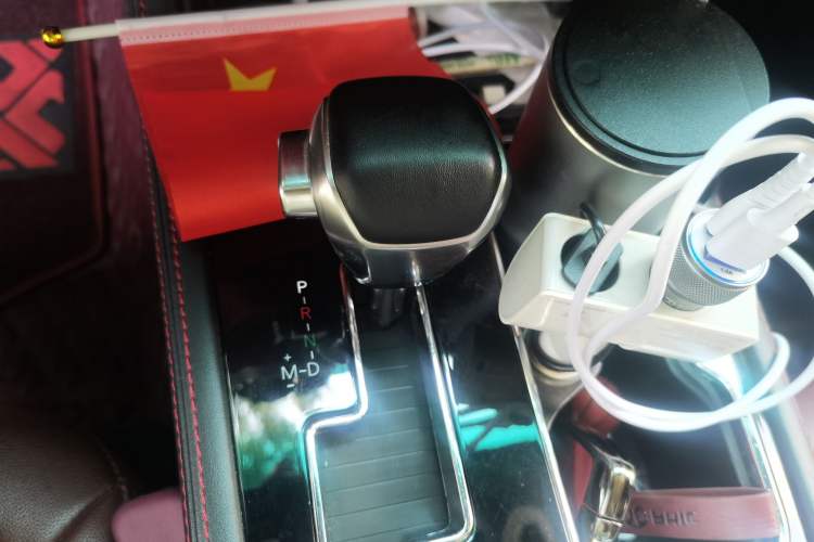 Used BAIC Off-Road BJ40 2018 PLUS 2.3T Automatic Four-Wheel Drive Premium Edition China V Gear Lever