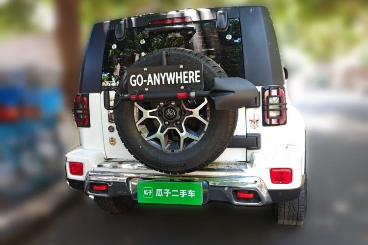 Used BAIC Off-Road BJ40 2018 PLUS 2.3T Automatic Four-Wheel Drive Flagship Version China V Emission Standard Rear