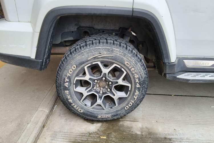 Used BAIC Off-Road BJ40 2018 PLUS 2.3T Automatic Four-Wheel Drive Flagship Version China V Emission Standard Right Rear Wheel Hub