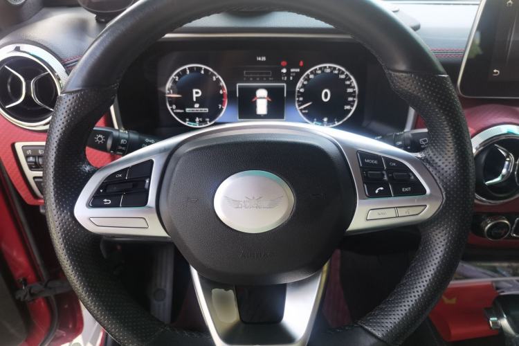 Used BAIC Off-Road BJ40 2018 PLUS 2.3T Automatic Four-Wheel Drive Premium Edition China V Steering Wheel