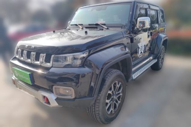 Used BAIC Off-Road BJ40 2019 2.3T Automatic Four-Wheel Drive Urban Hunter Edition Premium Model China VI Emission Standard
