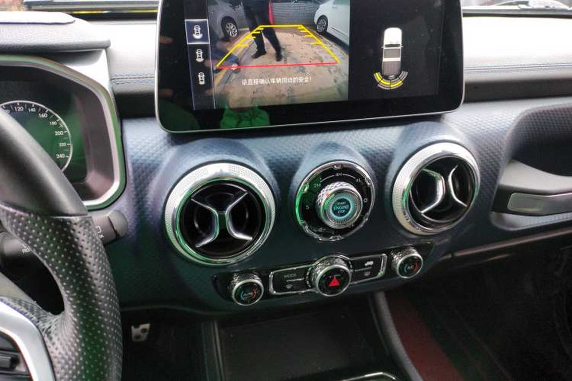 Used BAIC Off-Road BJ40 2019 PLUS 2.3T Automatic Four-Wheel Drive Premium Edition China VI Audio And AC Panel