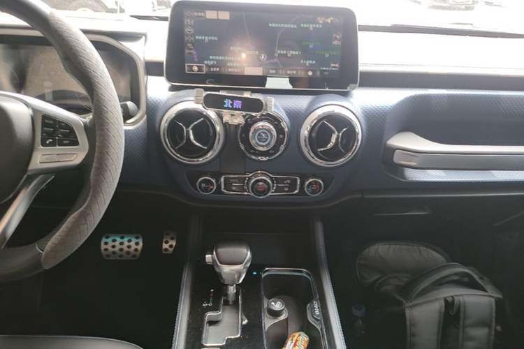 Used BAIC Off-Road BJ40 2019 PLUS 2.3T Automatic Four-Wheel Drive Premium Edition China VI Audio And AC Panel