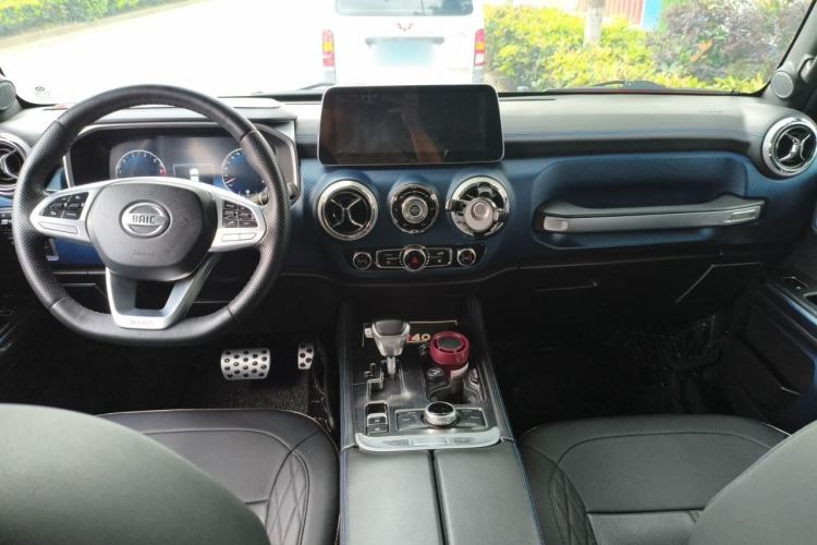 Used BAIC Off-Road BJ40 2019 PLUS 2.3T Automatic Four-Wheel Drive Premium Edition China VI Center Console