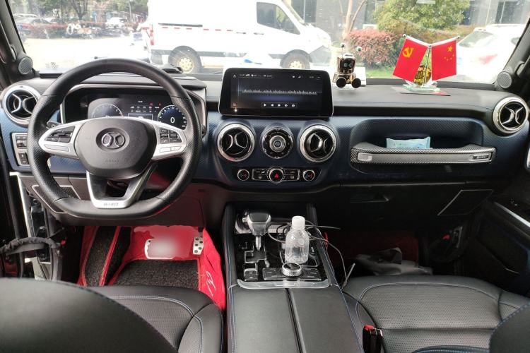 Used BAIC Off-Road BJ40 2019 PLUS 2.3T Automatic Four-Wheel Drive Premium Edition China VI Center Console