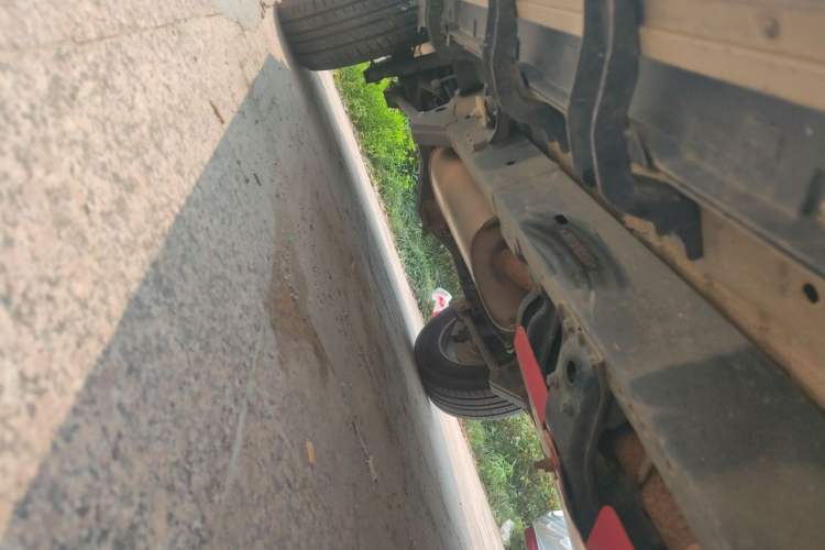 Used BAIC Off-Road BJ40 2019 2.3T Automatic Four-Wheel Drive Urban Hunter Edition Premium Model China VI Emission Standard Chassis Front Right