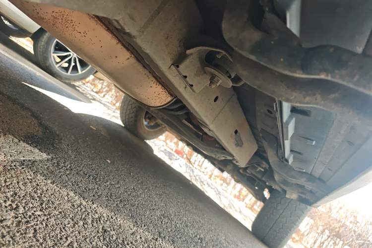 Used BAIC Off-Road BJ40 2019 2.3T Automatic Four-Wheel Drive Urban Hunter Edition Premium Model China VI Emission Standard Chassis Rear Right