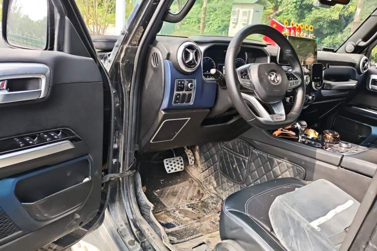 Used BAIC Off-Road BJ40 2019 2.0T Automatic Four-Wheel Drive Urban Hunter Edition Flagship Model China V Emission Standard Driver Seat