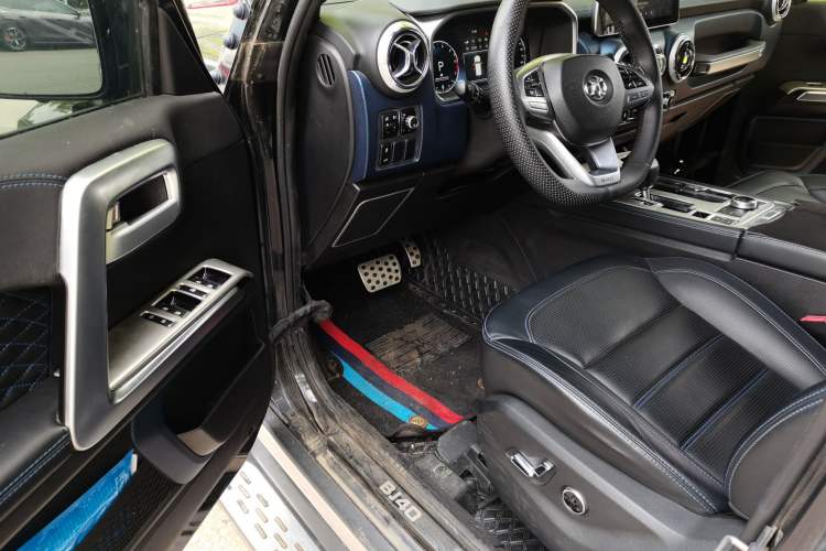 Used BAIC Off-Road BJ40 2019 PLUS 2.3T Automatic Four-Wheel Drive Flagship Edition China VI Emission Standard Driver Seat