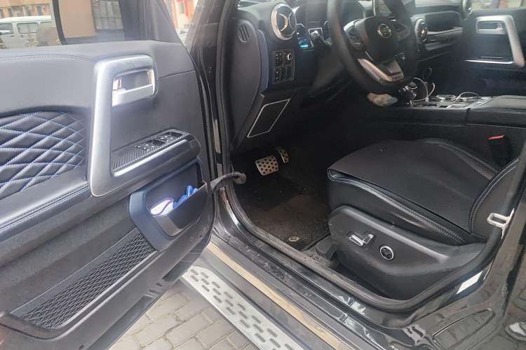 Used BAIC Off-Road BJ40 2019 PLUS 2.3T Automatic Four-Wheel Drive Premium Edition China VI Driver Seat