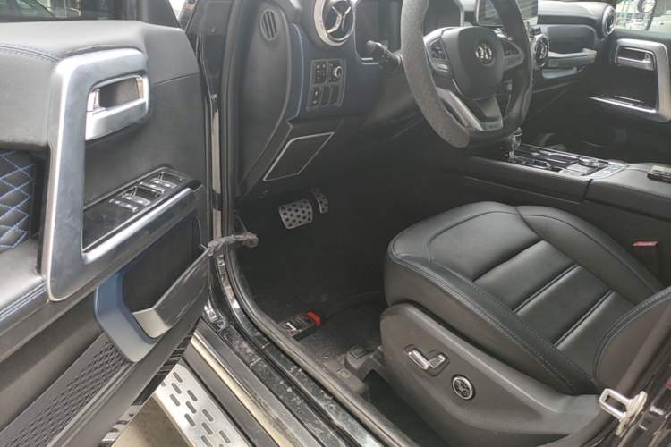 Used BAIC Off-Road BJ40 2019 PLUS 2.3T Automatic Four-Wheel Drive Premium Edition China VI Driver Seat