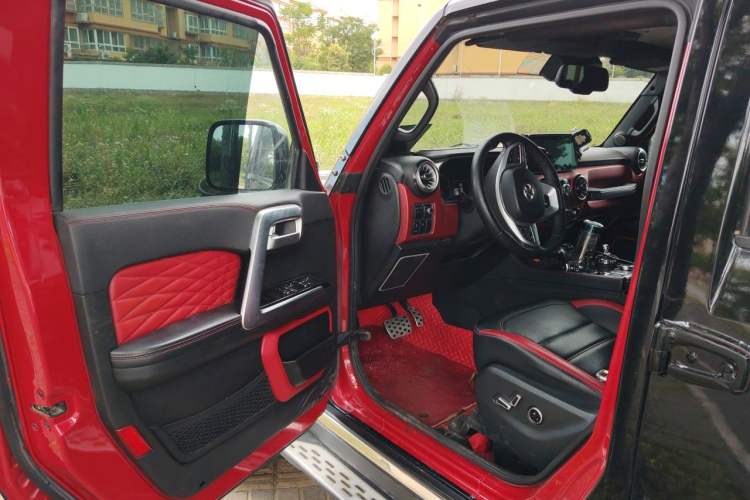 Used BAIC Off-Road BJ40 2019 2.3T Automatic Four-Wheel Drive Urban Hunter Edition Flagship Model China VI Emission Standard Driver Seat