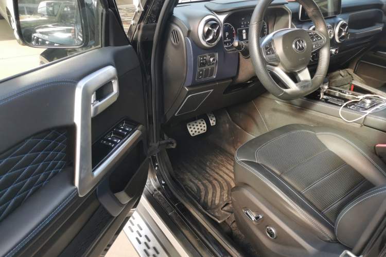 Used BAIC Off-Road BJ40 2019 PLUS 2.3T Automatic Four-Wheel Drive Premium Edition China VI Driver Seat
