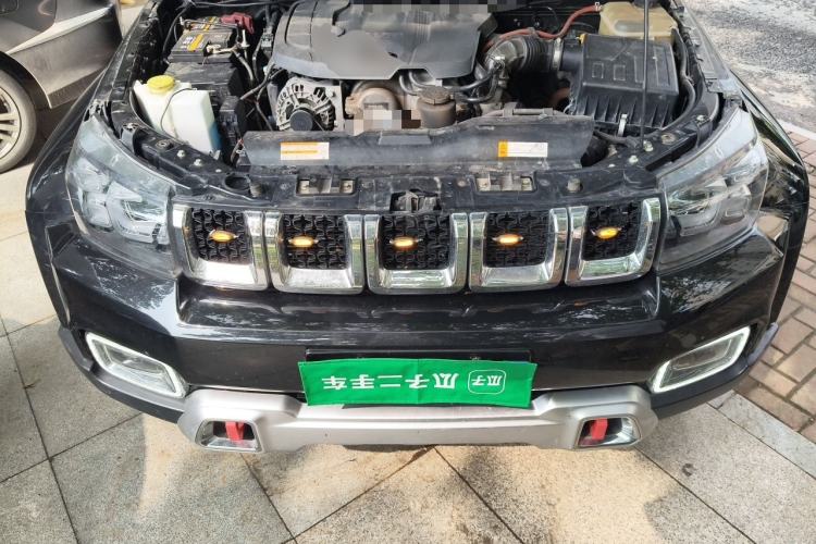 Used BAIC Off-Road BJ40 2019 PLUS 2.3T Automatic Four-Wheel Drive Premium Edition China VI Engine Bay