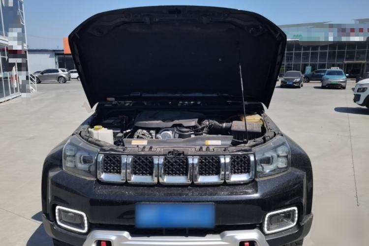 Used BAIC Off-Road BJ40 2019 PLUS 2.3T Automatic Four-Wheel Drive Premium Edition China VI Engine Bay