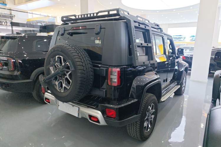 Used BAIC Off-Road BJ40 2019 PLUS 2.3T Automatic Four-Wheel Drive Premium Edition China VI Exterior 3