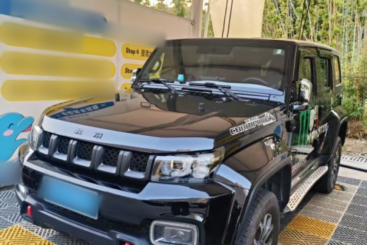 Used BAIC Off-Road BJ40 2019 2.0T Automatic Four-Wheel Drive Urban Hunter Edition Premium Model China V Emission Standard Exterior 4