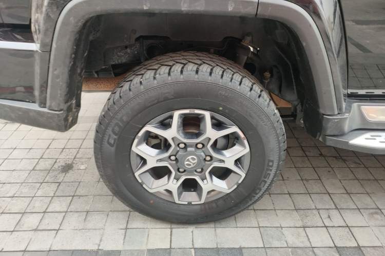 Used BAIC Off-Road BJ40 2019 PLUS 2.3T Automatic Four-Wheel Drive Premium Edition China VI Exterior 5