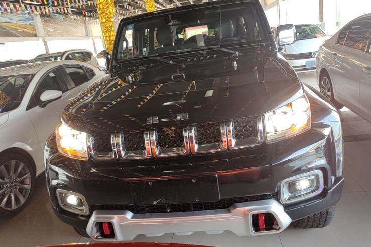 Used BAIC Off-Road BJ40 2019 2.3T Automatic Four-Wheel Drive Urban Hunter Edition Premium Model China VI Emission Standard Front