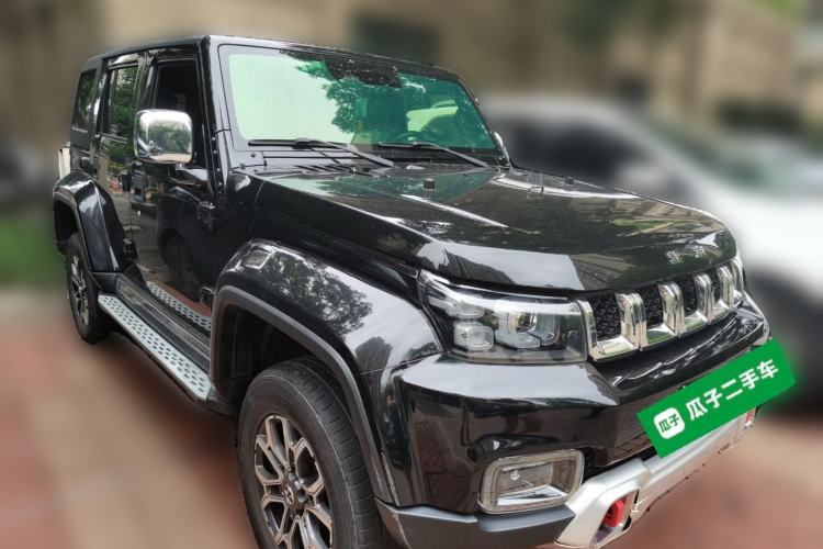 Used BAIC Off-Road BJ40 2019 2.3T Automatic Four-Wheel Drive Urban Hunter Edition Premium Model China VI Emission Standard Front Right 45 Deg