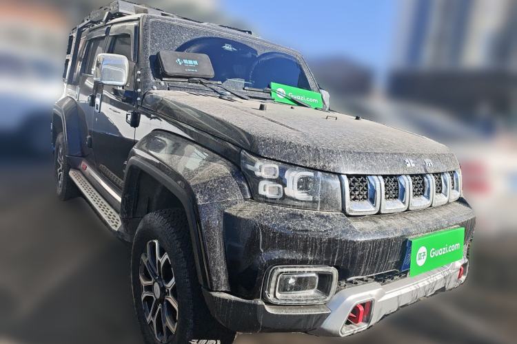 Used BAIC Off-Road BJ40 2019 2.3T Automatic Four-Wheel Drive Urban Hunter Edition Premium Model China VI Emission Standard Front Right 45 Deg