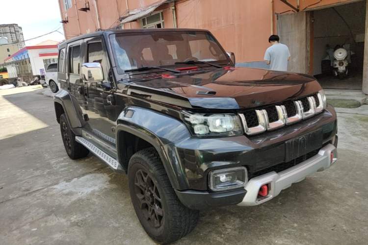 Used BAIC Off-Road BJ40 2019 PLUS 2.3T Automatic Four-Wheel Drive Premium Edition China VI Front Right 45 Deg