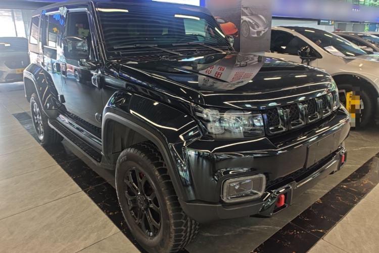 Used BAIC Off-Road BJ40 2019 2.0T Automatic Four-Wheel Drive Urban Hunter Edition Premium Model China V Emission Standard Front Right 45 Deg