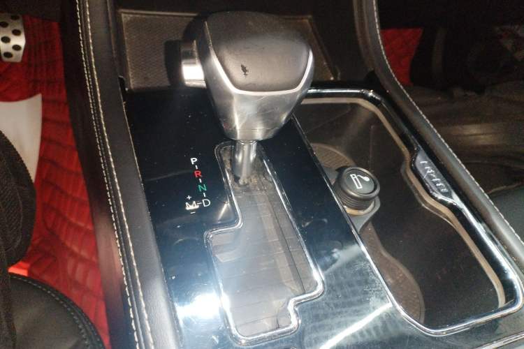 Used BAIC Off-Road BJ40 2019 PLUS 2.3T Automatic Four-Wheel Drive Premium Edition China VI Gear Lever