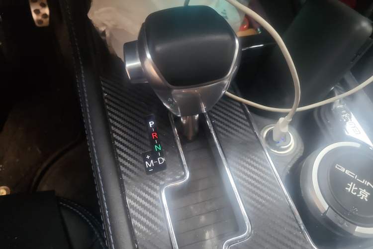Used BAIC Off-Road BJ40 2019 PLUS 2.3T Automatic Four-Wheel Drive Premium Edition China VI Gear Lever