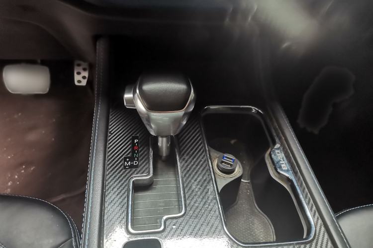 Used BAIC Off-Road BJ40 2019 2.0T Automatic Four-Wheel Drive Urban Hunter Edition Premium Model China V Emission Standard Gear Lever