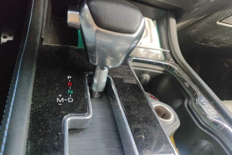 Used BAIC Off-Road BJ40 2019 PLUS 2.3T Automatic Four-Wheel Drive Premium Edition China VI Gear Lever