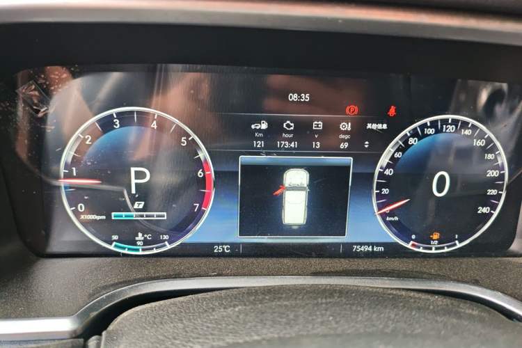 Used BAIC Off-Road BJ40 2019 2.0T Automatic Four-Wheel Drive Urban Hunter Edition Flagship Model China V Emission Standard Instrument Cluster