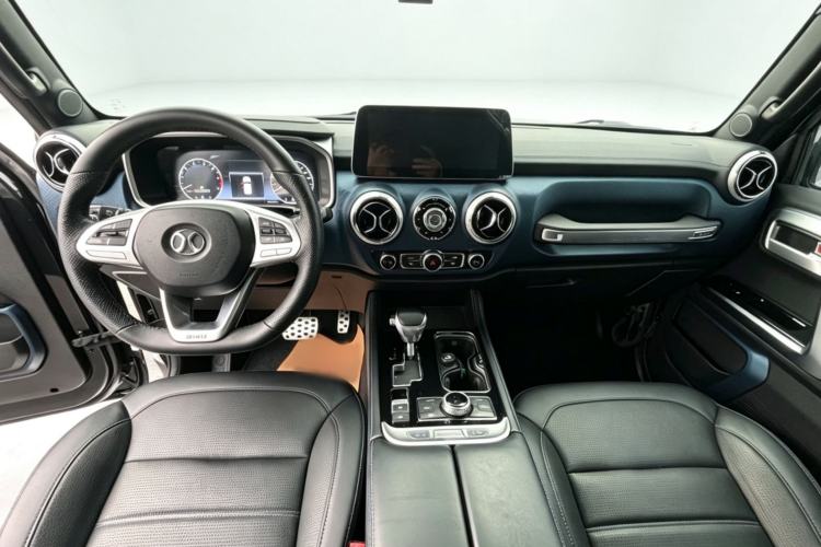 Used BAIC Off-Road BJ40 2019 PLUS 2.3T Automatic Four-Wheel Drive Premium Edition China VI Interior 1