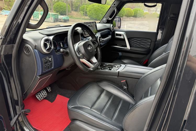 Used BAIC Off-Road BJ40 2019 2.3T Automatic Four-Wheel Drive Urban Hunter Edition Premium Model China VI Emission Standard Interior 1