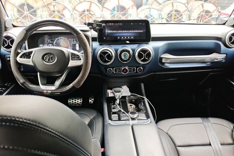 Used BAIC Off-Road BJ40 2019 PLUS 2.3T Automatic Four-Wheel Drive Premium Edition China VI Interior 2