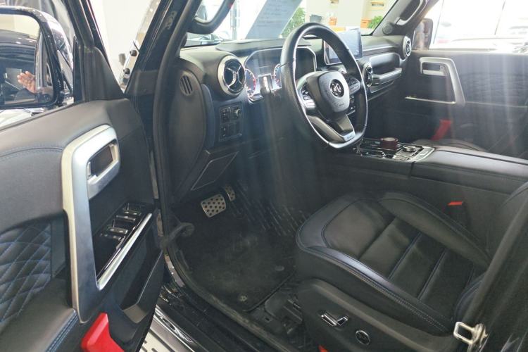 Used BAIC Off-Road BJ40 2019 PLUS 2.3T Automatic Four-Wheel Drive Premium Edition China VI Interior 2