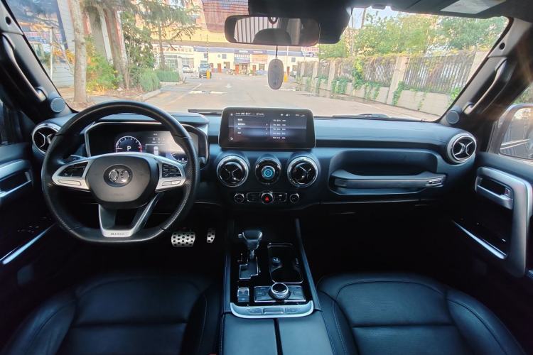 Used BAIC Off-Road BJ40 2019 PLUS 2.3T Automatic Four-Wheel Drive Premium Edition China VI Interior 4