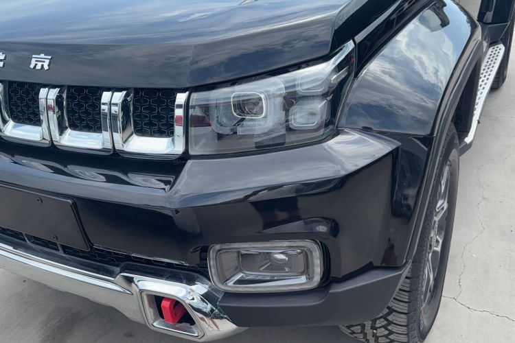 Used BAIC Off-Road BJ40 2019 PLUS 2.3T Automatic Four-Wheel Drive Premium Edition China VI Left Front Headlight