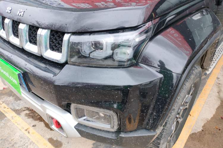 Used BAIC Off-Road BJ40 2019 PLUS 2.3T Automatic Four-Wheel Drive Premium Edition China VI Left Front Headlight